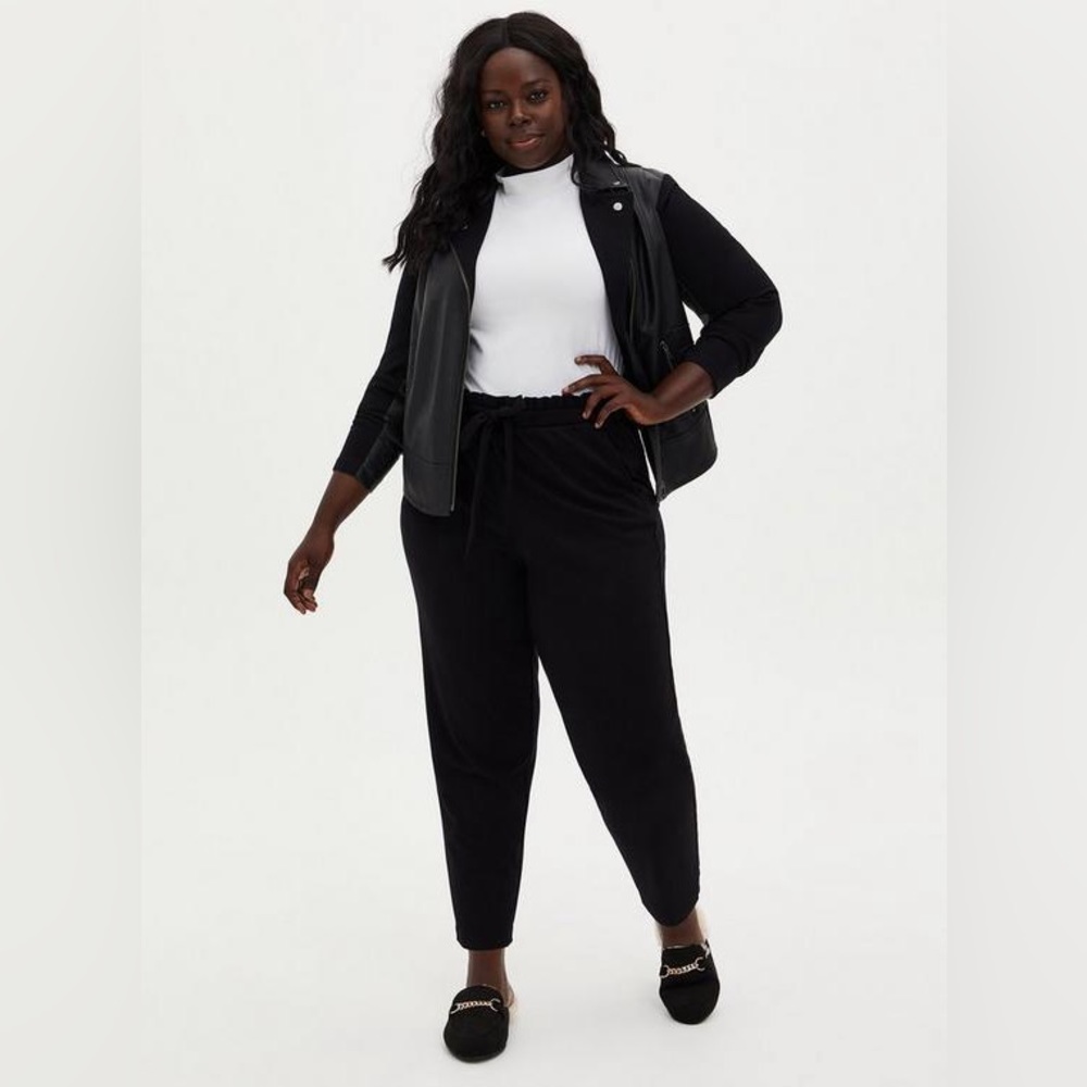 Torrid Slim Taper Studio Luxe Ponte High-Rise Tie-Front Pant - 3X - NWT
